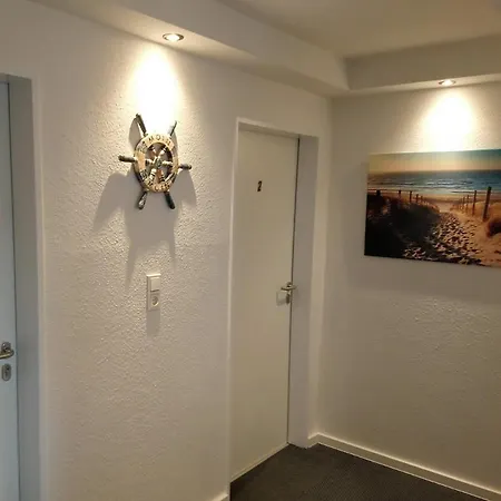 게스트하우스 An Der Reling 도누메시어